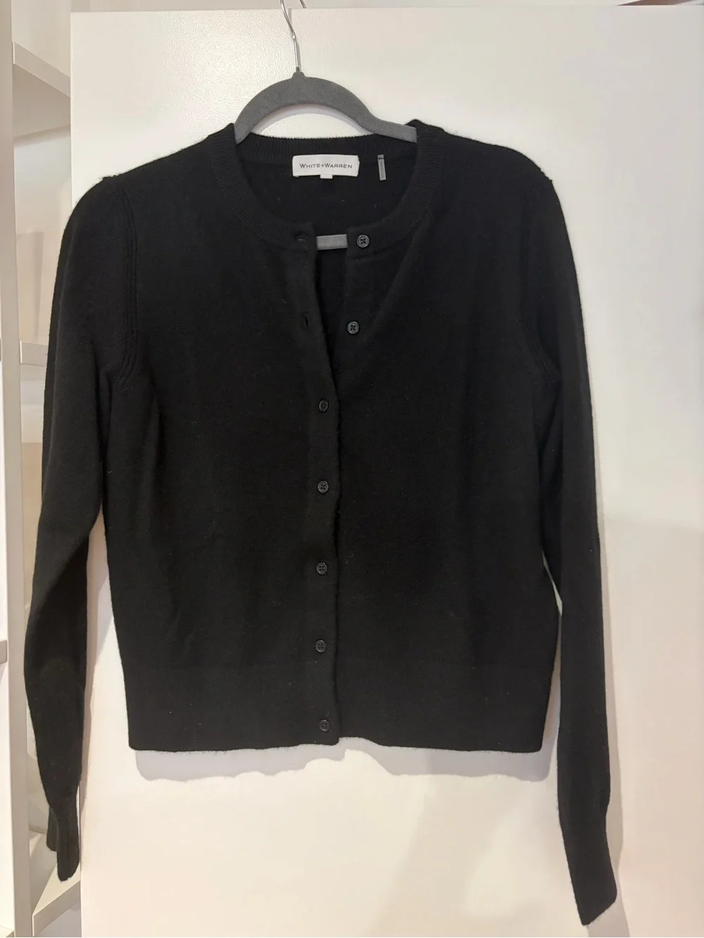White + Warren 100% cashmere